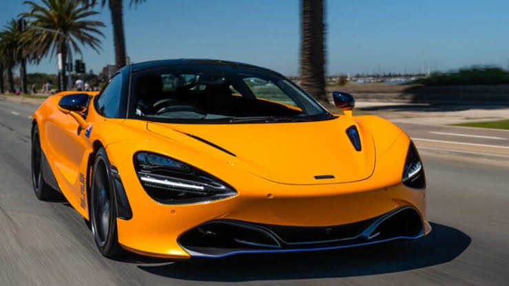 McLaren Road Car